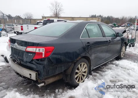 2012 Toyota Camry Xle z USA, uszkodzony, nr VIN 4T1BF1FK3CU004655